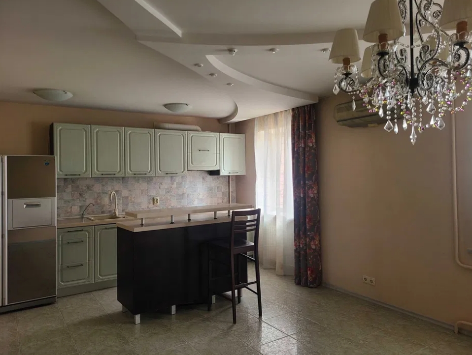 продажа трехкомнатной квартиры номер A-173849 в Киевском районе, фото номер 8